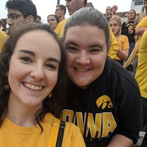 Meet your Posher, Alyssa